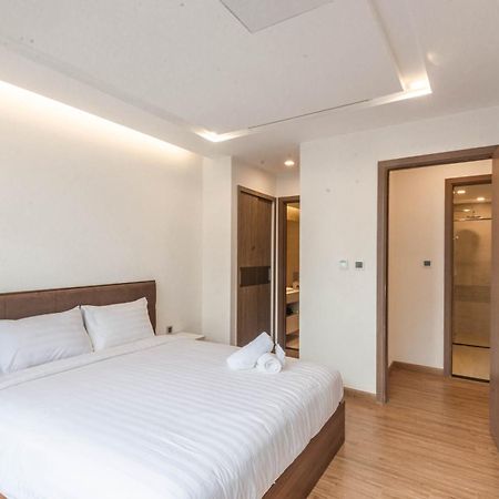 Luxury Serviced Apartment Vinhomes Metropolis Premium Hanoi Bagian luar foto