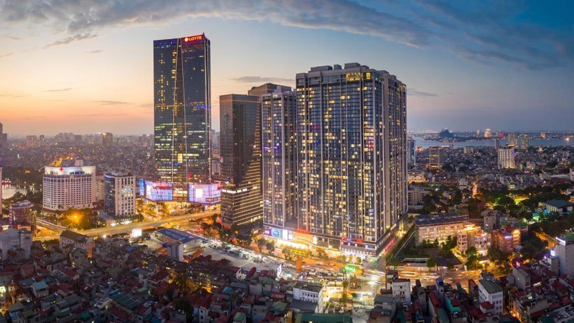 Luxury Serviced Apartment Vinhomes Metropolis Premium Hanoi Bagian luar foto