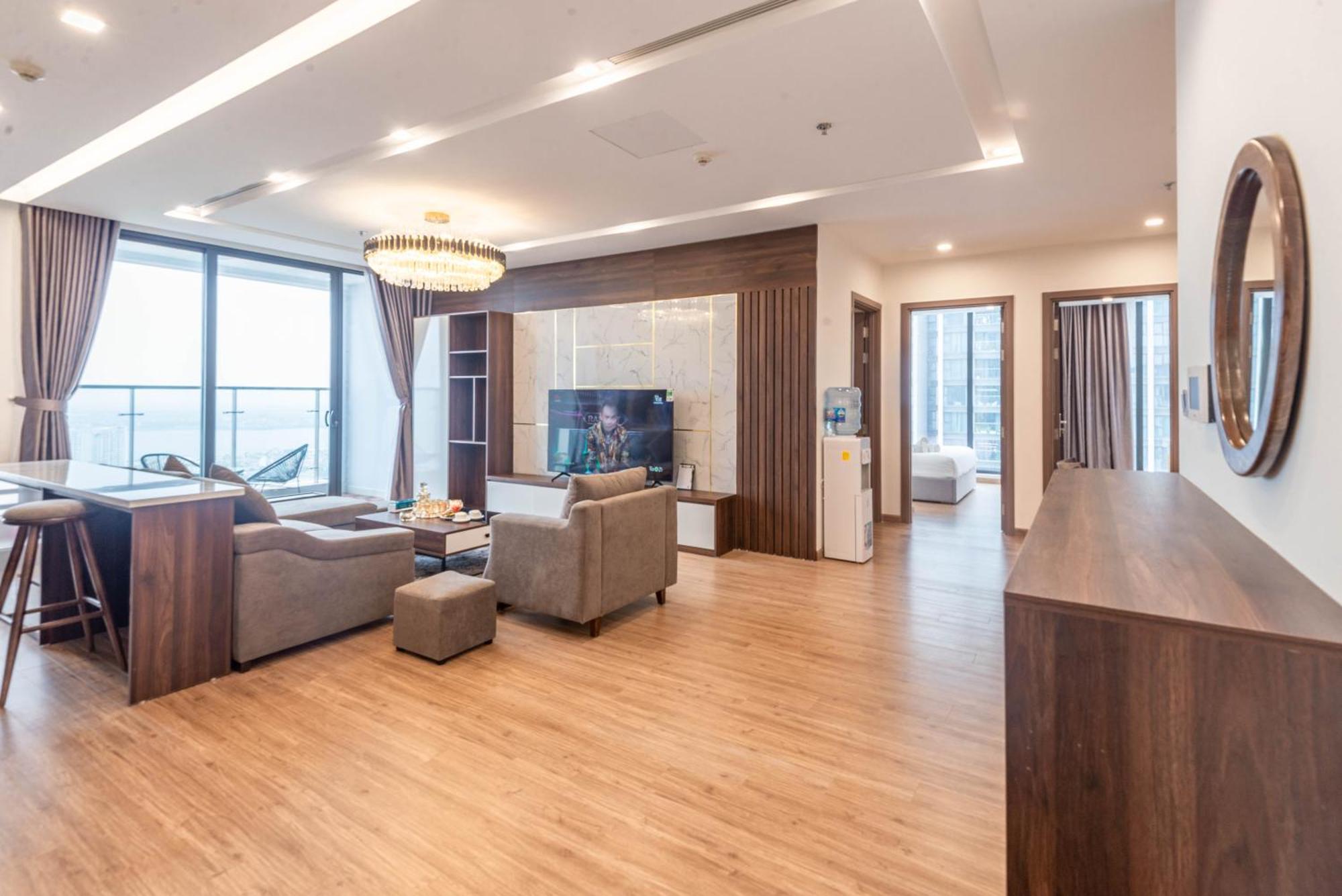Luxury Serviced Apartment Vinhomes Metropolis Premium Hanoi Bagian luar foto